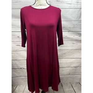 Agnes & Dora‎ Burgundy Dress, 3/4 Sleeve, Solid Casual Tunic Dress
